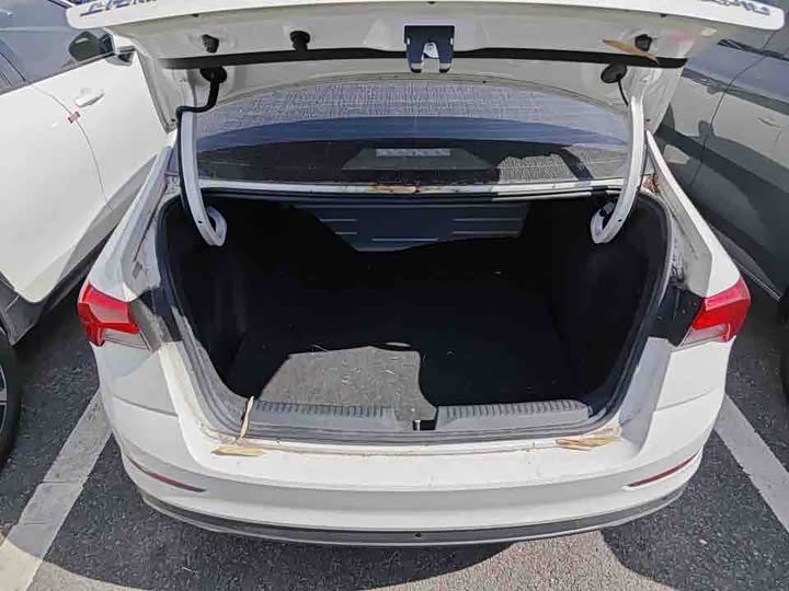 Фото 7 - Skoda Rapid