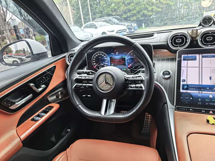 Фото 9 - Mercedes-Benz GLC-Class
