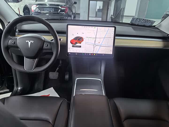 Zdjęcie 7 - Tesla Model Y