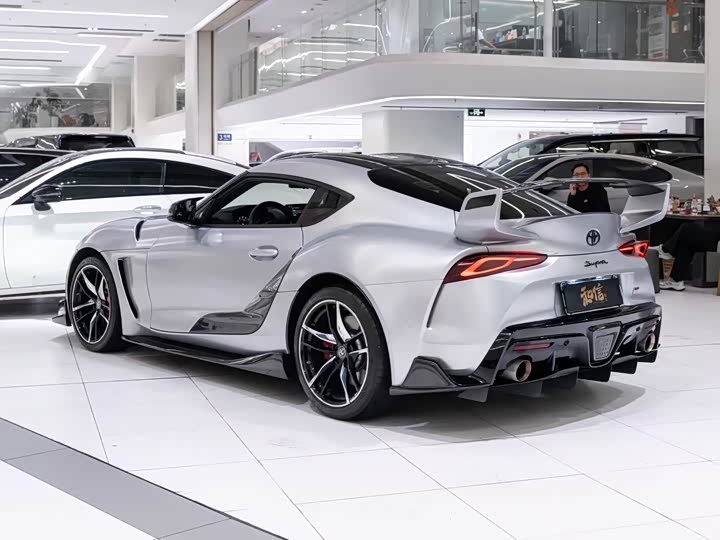 Toyota Supra 2021 2021款 GR SUPRA 3.0T 标准型