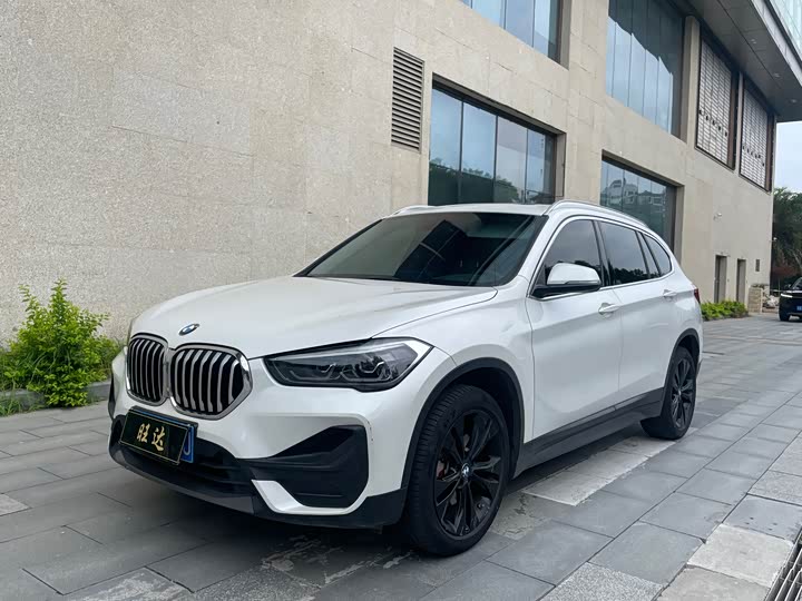 Zdjęcie 1 - BMW X1