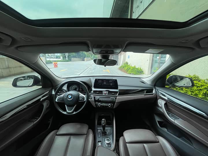Zdjęcie 6 - BMW X1