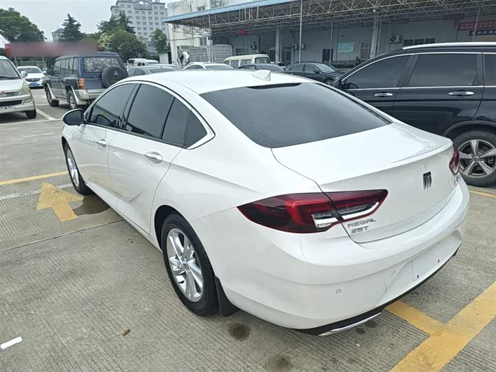 Фото 5 - Buick Regal