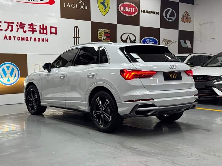 Zdjęcie 4 - Audi Q3