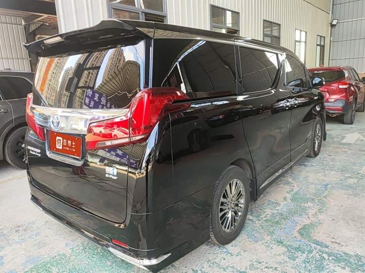 Toyota Alphard 2021 2021款 双擎 2.5L 尊贵版