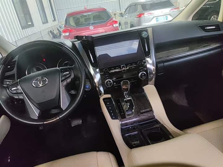 Toyota Alphard 2021 2021款 双擎 2.5L 尊贵版