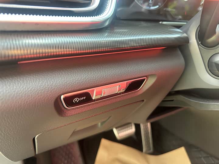 Hongqi H6 2025 2025款 2.0T 致尚版
