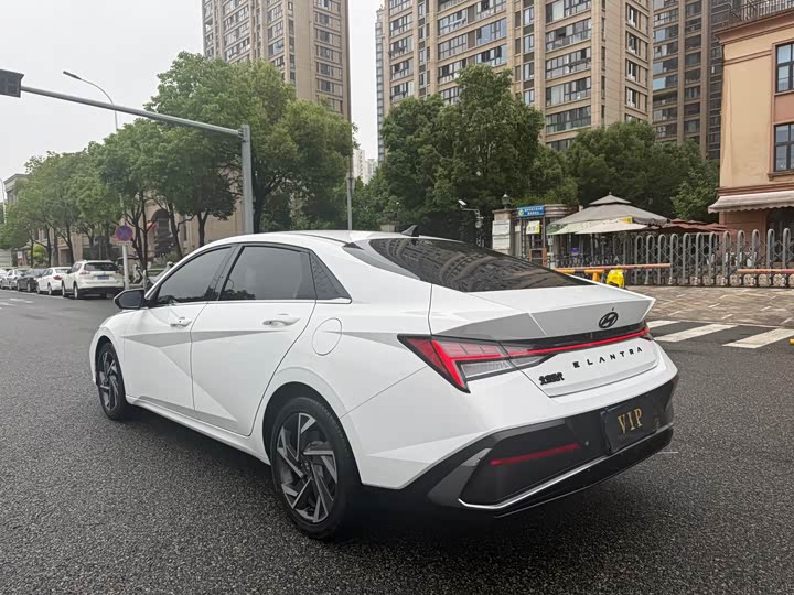 Фото 6 - Hyundai Elantra N line