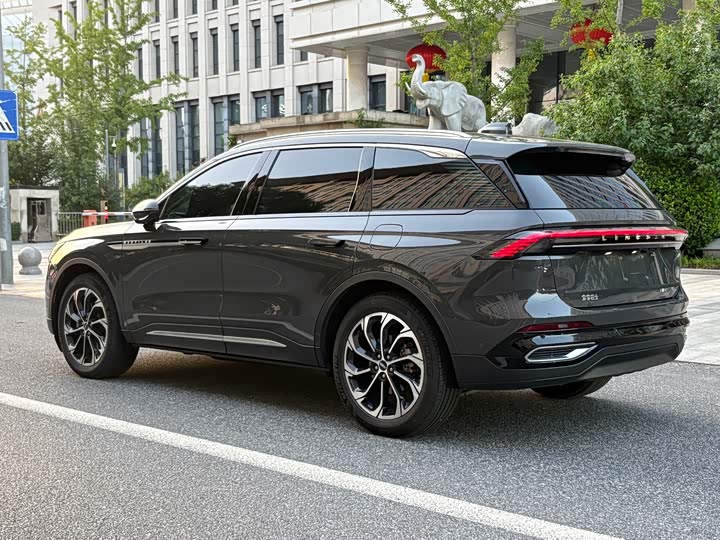 Lincoln Nautilus 2023 2023款 2.0T 四驱尊睿版