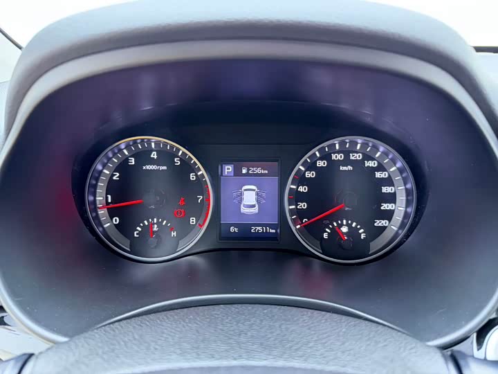 Kia KX1 2021 2021款 1.4L CVT趣享天窗款