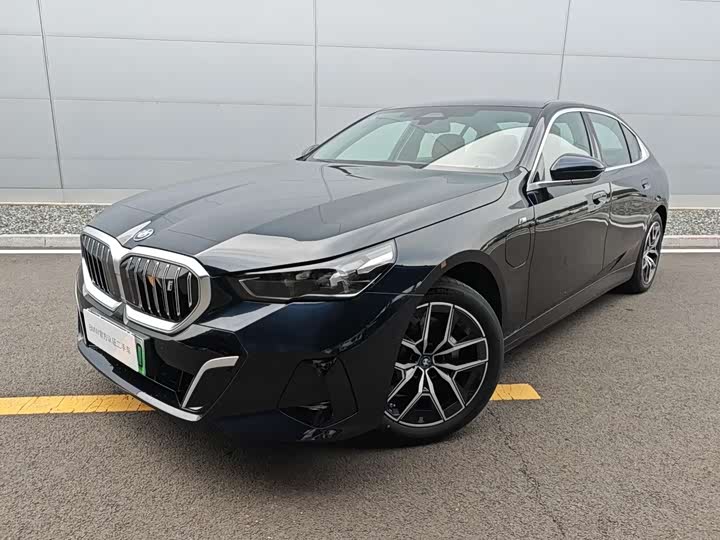 BMW i5 2025 2025款 eDrive 35L M运动套装