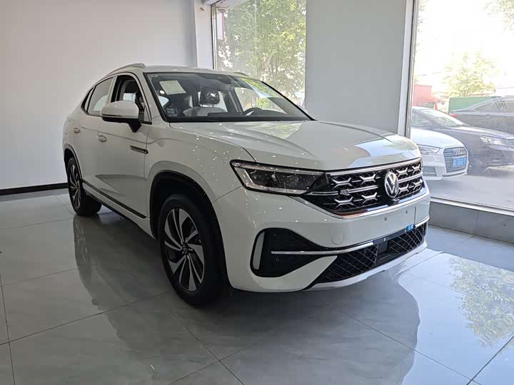 2024 Volkswagen Tayron X