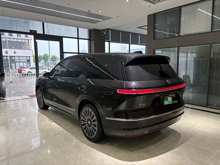 Nio ES8 2026 2026款 六座行政豪华版