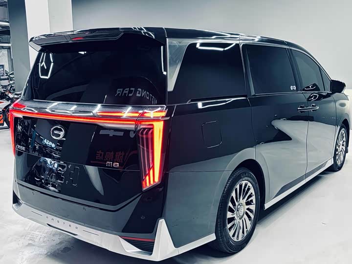 Фото 5 - GAC Trumpchi M8