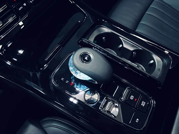 Фото 8 - GAC Trumpchi M8