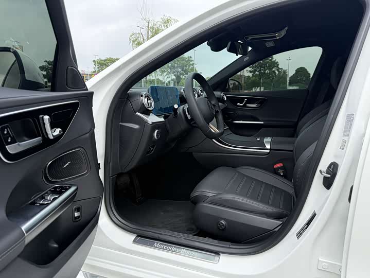 Mercedes-Benz C-Class 2025 2025款 改款 C 260 L 运动版