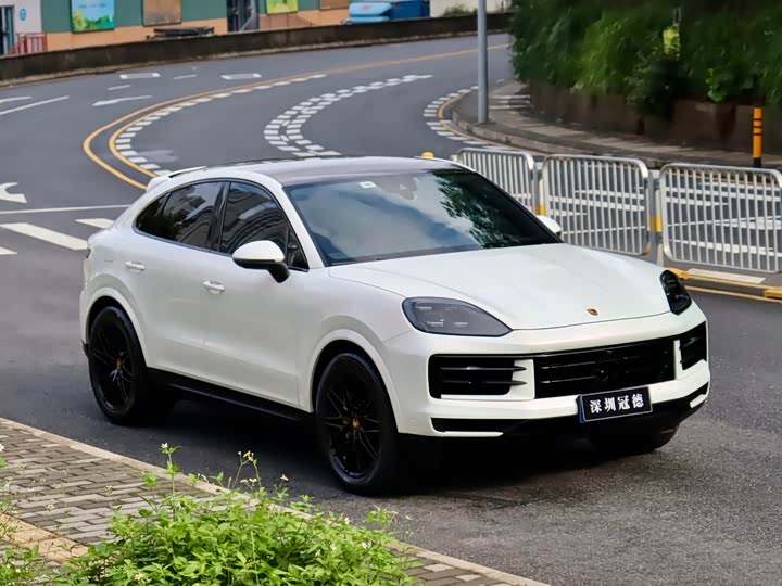 Фото 3 - Porsche Cayenne