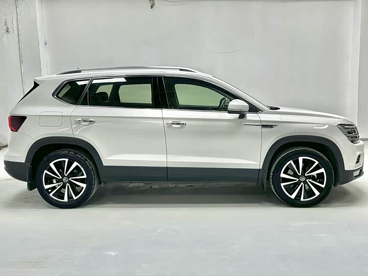 Volkswagen Tharu 2021 2021款 280TSI 两驱豪华版