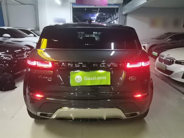 Land Rover Range Rover Evoque L 2021 2021款 极光L 249PS R-Dynamic First edition 首发版