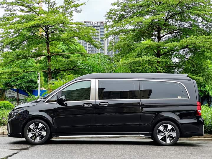 Mercedes-Benz V-Class 2022 2022款 V 260 领航版