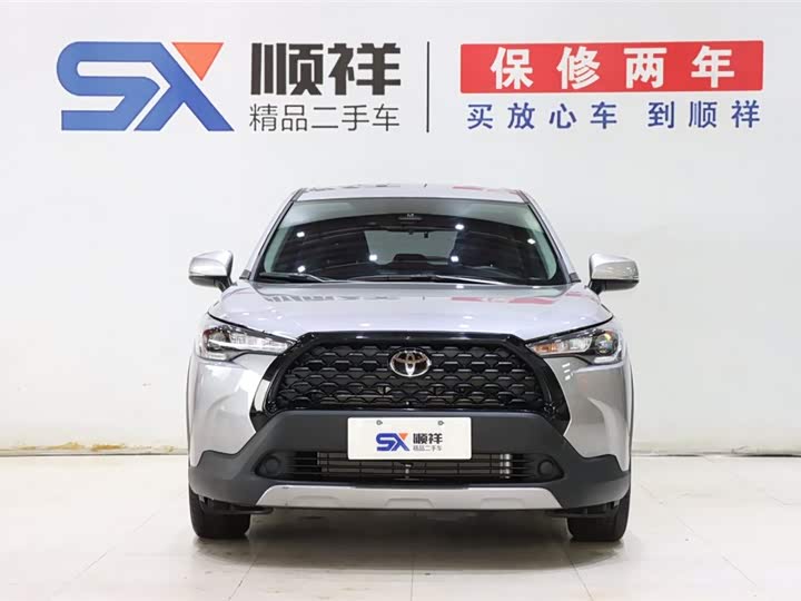 Фото 2 - Toyota Corolla Cross