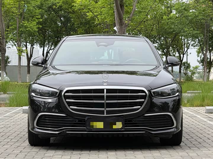 Фото 3 - Mercedes-Benz S-Class