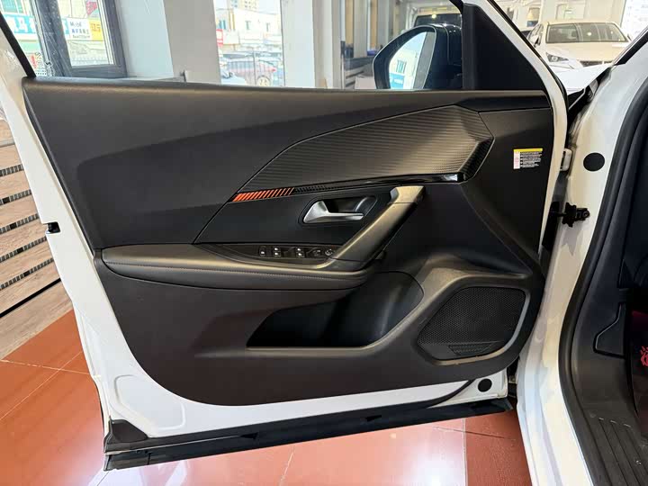 2022 Peugeot 2008