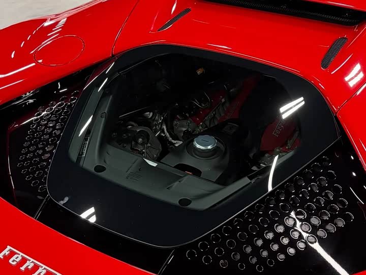 Фото 7 - Ferrari SF90