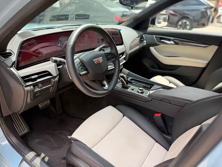 2025 Cadillac CT5