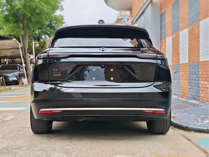 Фото 4 - Nio ES6