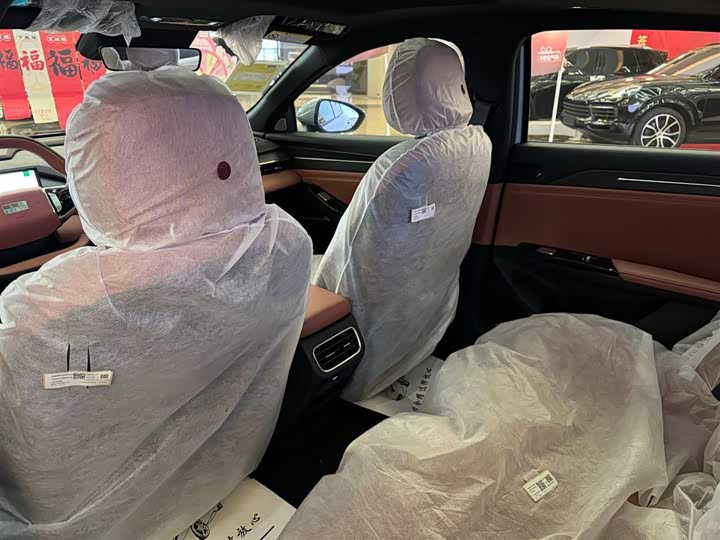 Geely Galaxy L6 2025 2025款 EM-i 140km 探索+版