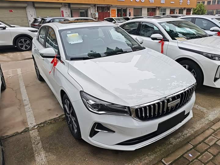 Geely Emgrand 2026 2026款 400万纪念款 1.5L CVT飞越型