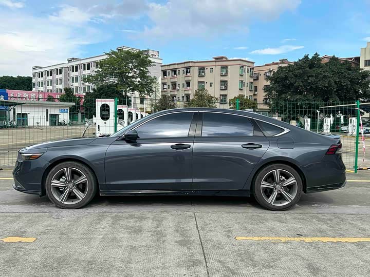 Zdjęcie 4 - Honda Accord