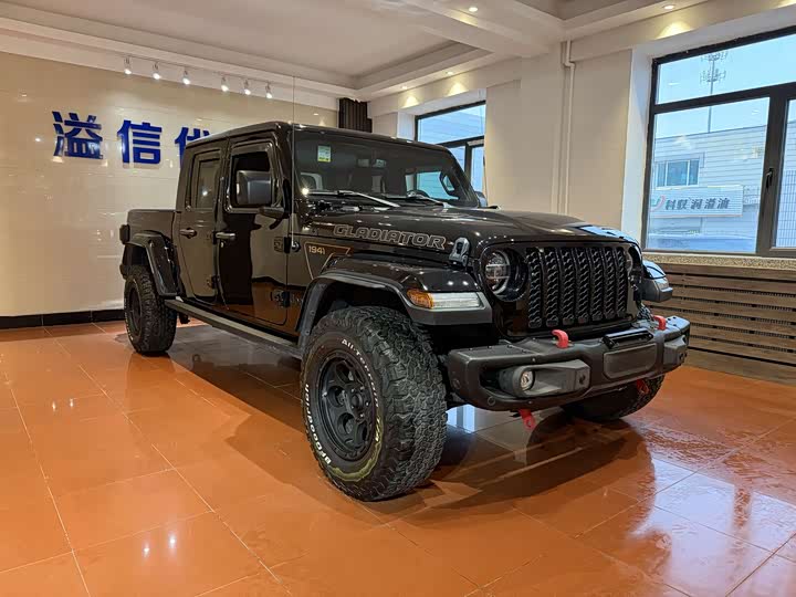 Jeep Gladiator 2022 2022款 3.6L 先行版