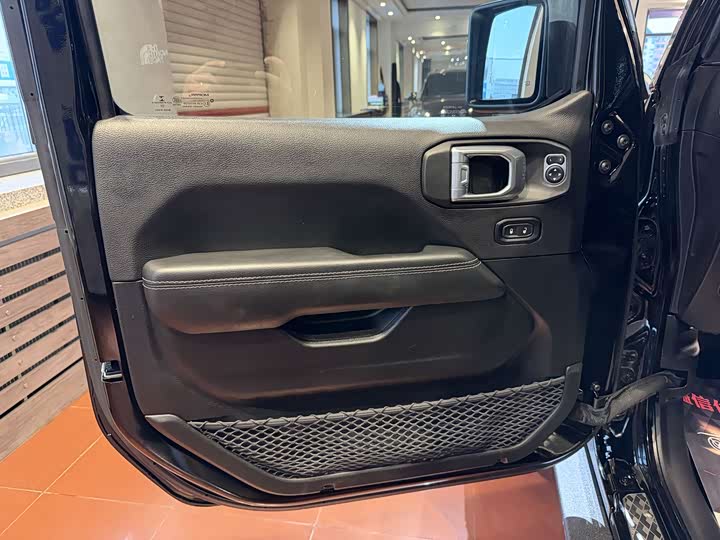 Jeep Gladiator 2022 2022款 3.6L 先行版