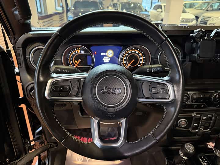 Jeep Gladiator 2022 2022款 3.6L 先行版
