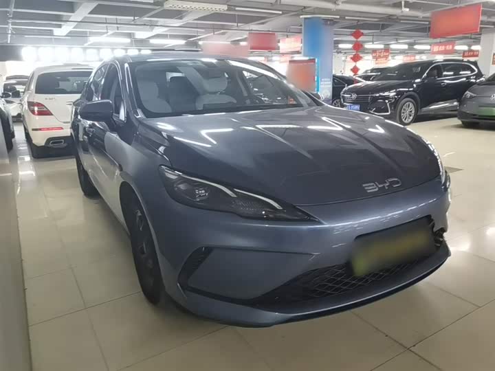 BYD Seal 05 DM-i Hybrid 2025 2025款 DM-i 智驾版 55KM豪华型