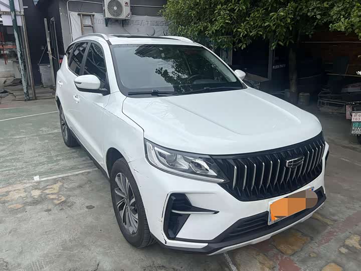 Zdjęcie 2 - Geely Vision X6