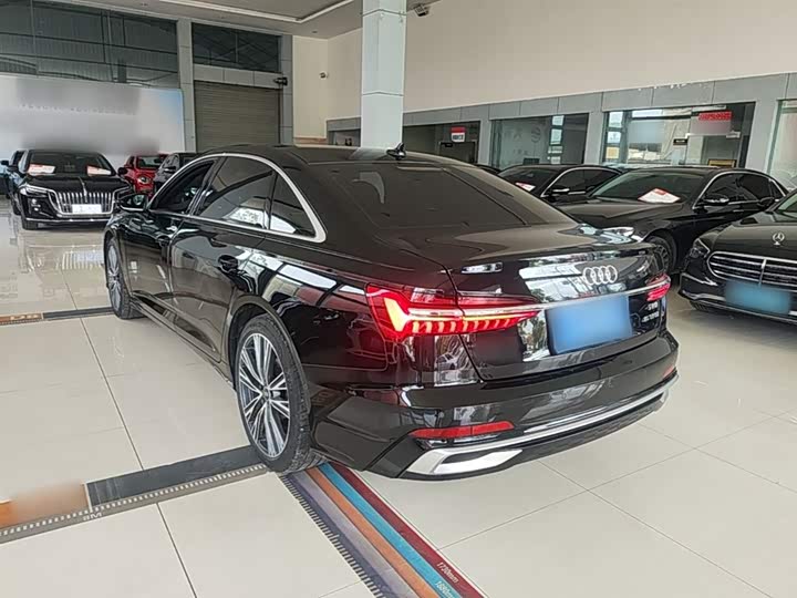 Zdjęcie 5 - Audi A6L