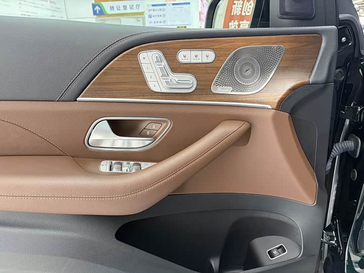 Mercedes-Benz GLS-Class 2024 2024款 GLS 450 4MATIC 豪华型