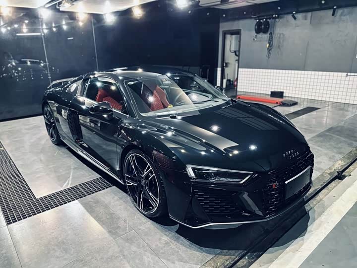 2022 Audi R8