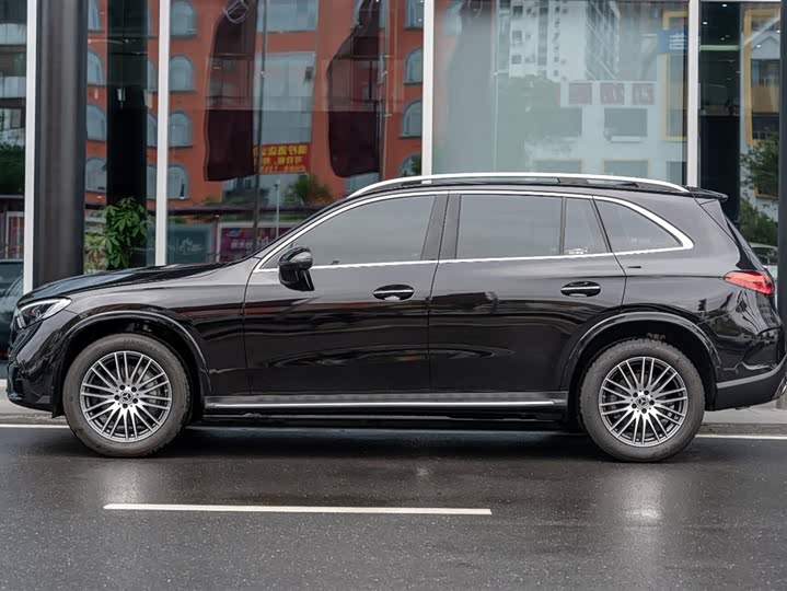 2026 Mercedes-Benz GLC-Class