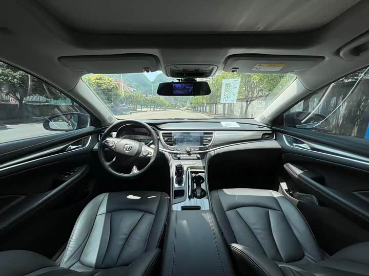 Фото 5 - Buick LaCrosse