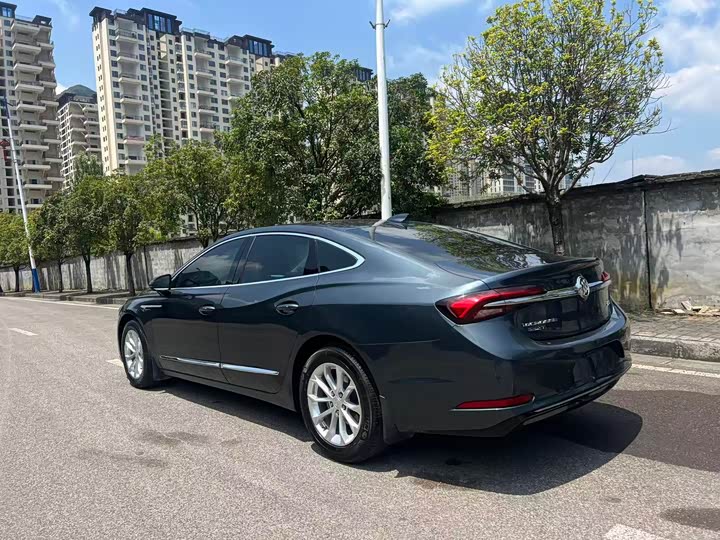 Фото 9 - Buick LaCrosse