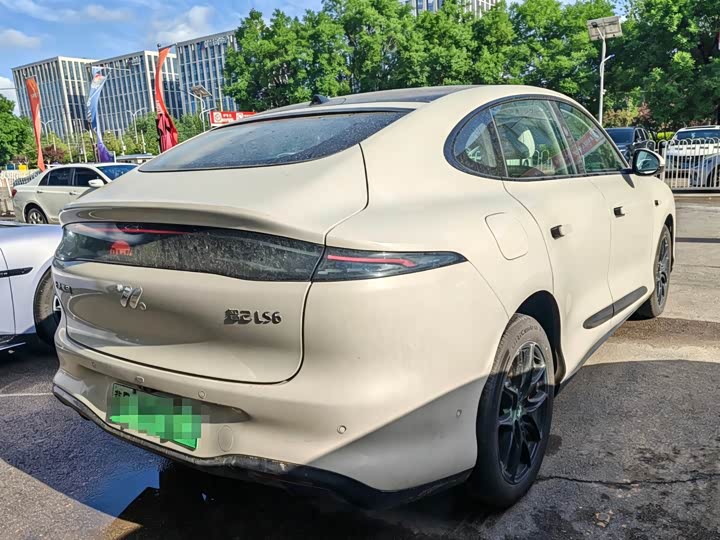 IM motors LS6 2026 2026款 增程 66 Max