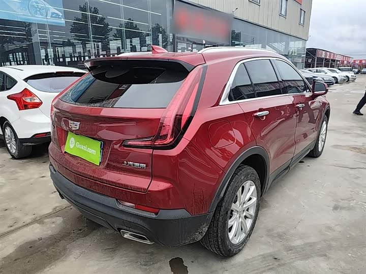 Фото 7 - Cadillac XT4