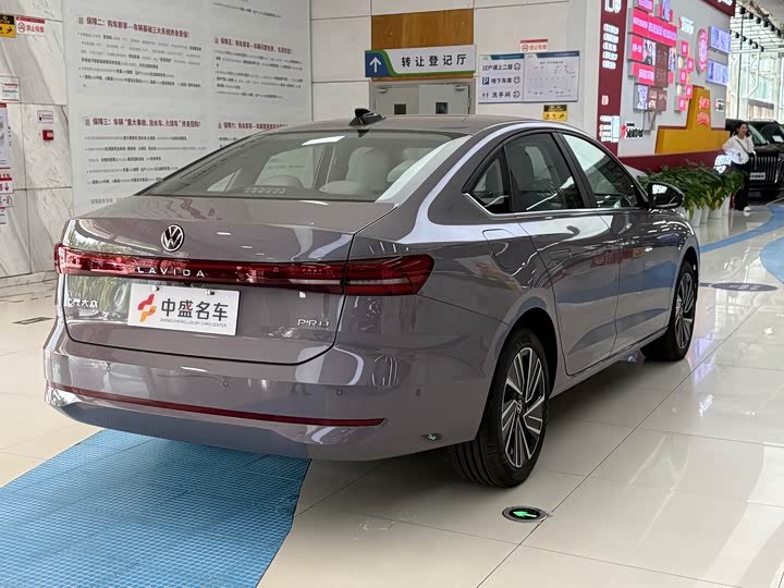 Volkswagen Lavida 2026 2026款 Pro 300TSI 智逸版