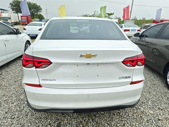 Chevrolet Monza 2024 2024款 1.5L 双离合悦享版
