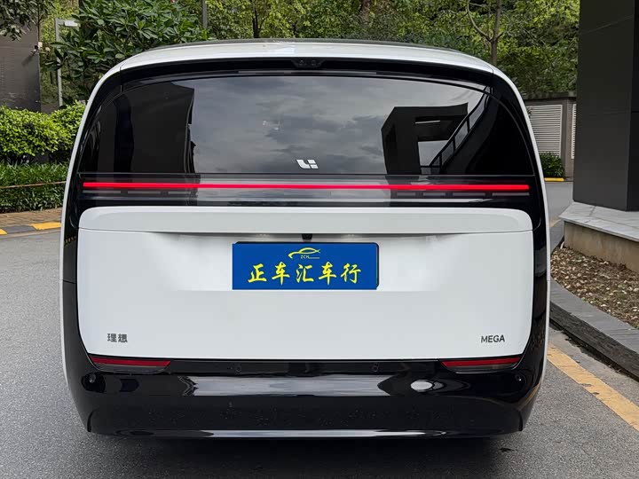 LiXiang Mega 2025 2025款 Home 家庭特别版