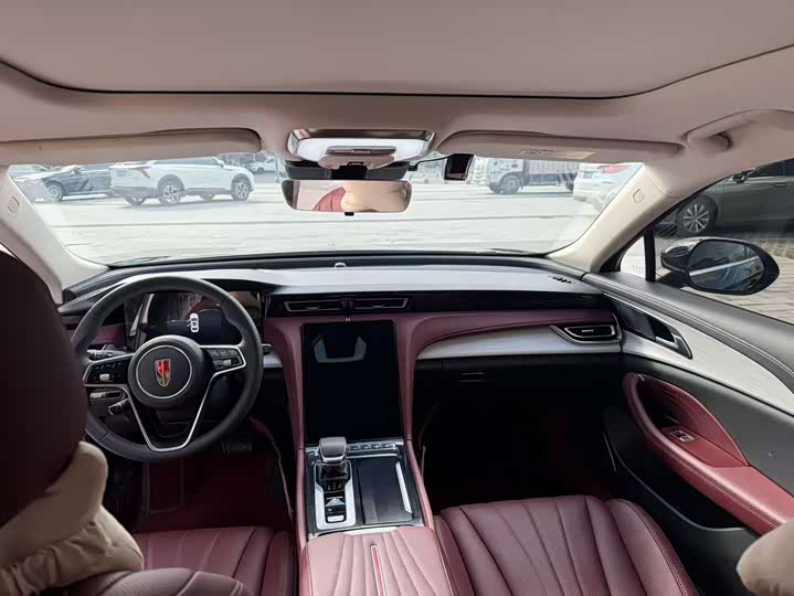 صورة 9 - Hongqi H5